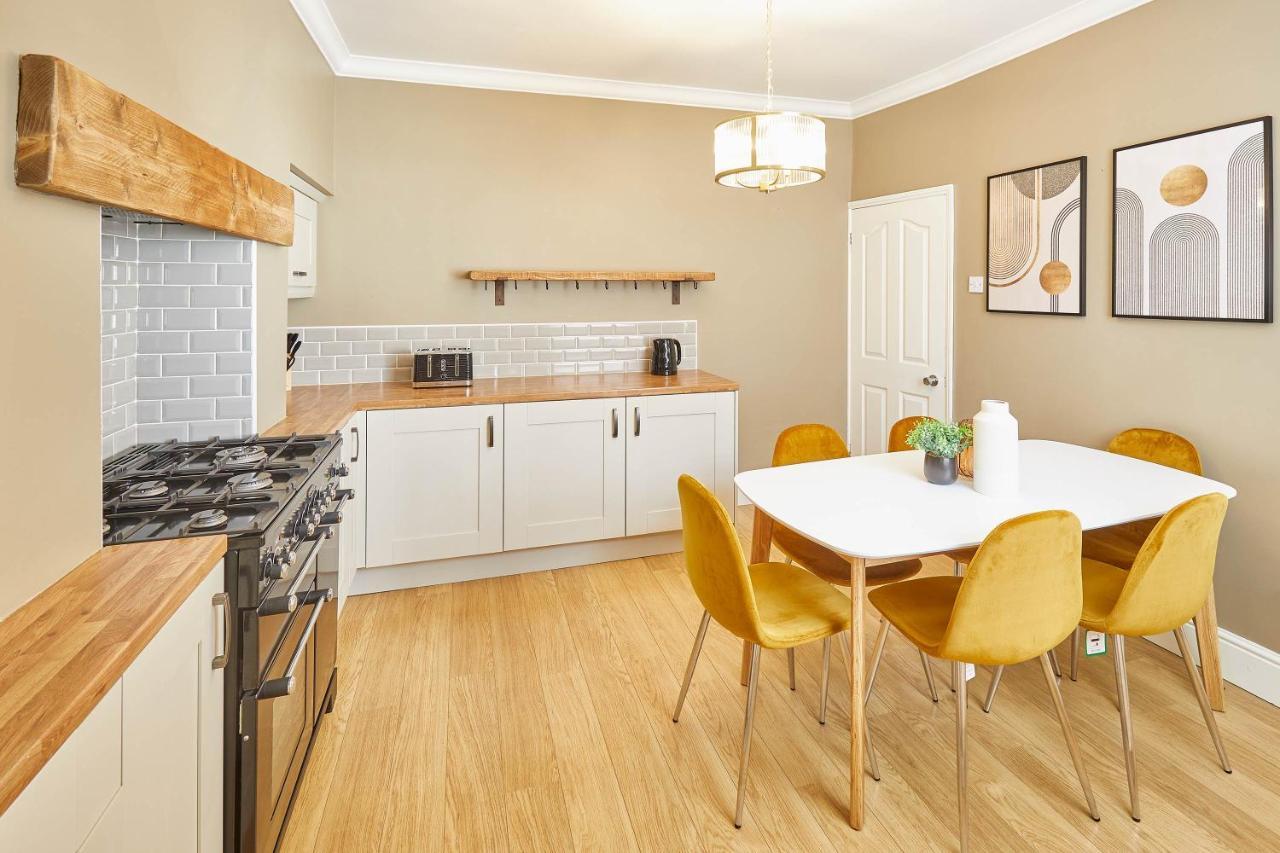 Host & Stay - Custard Cottage Уитби Екстериор снимка