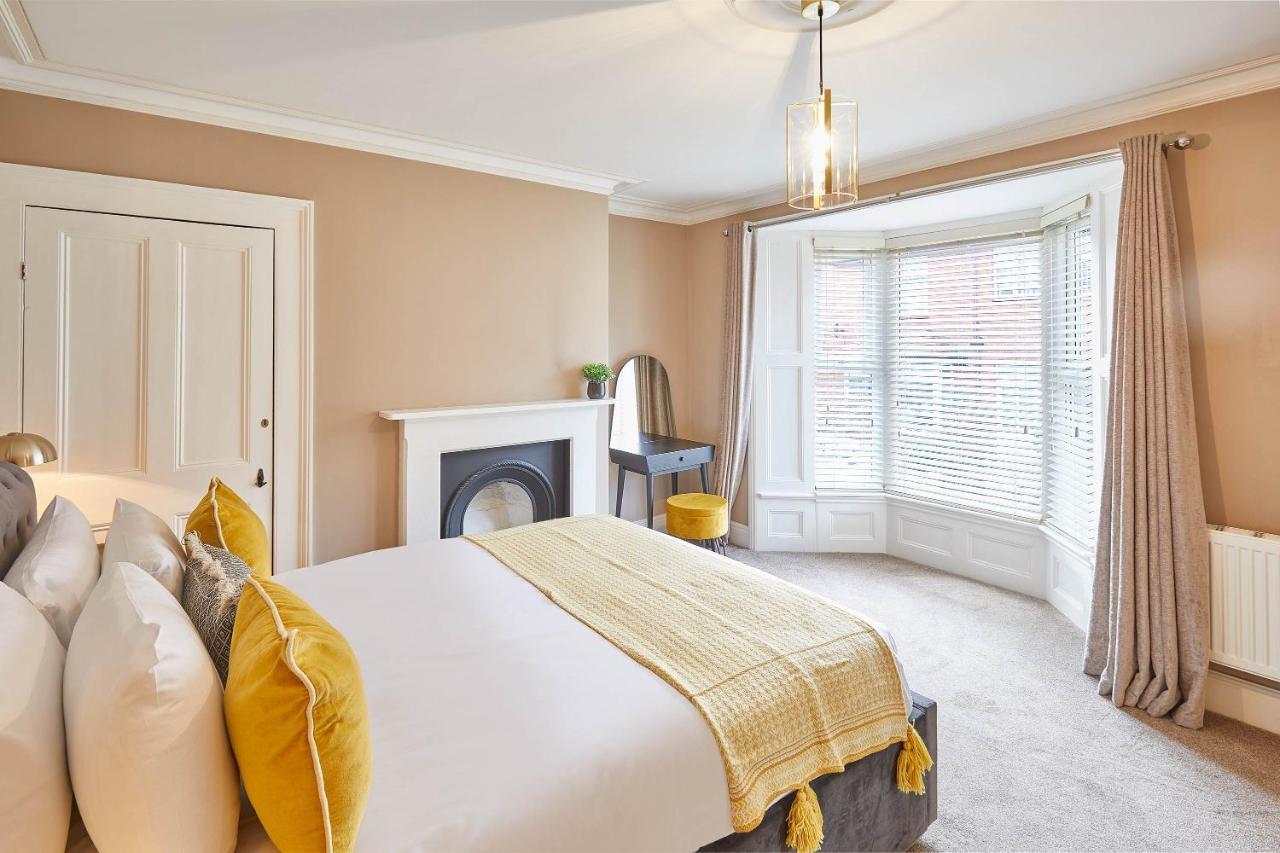 Host & Stay - Custard Cottage Уитби Екстериор снимка